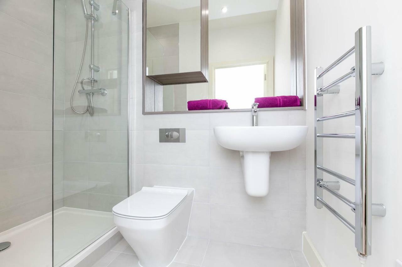 Deluxe Apartments By Heathrow Harmondsworth Buitenkant foto