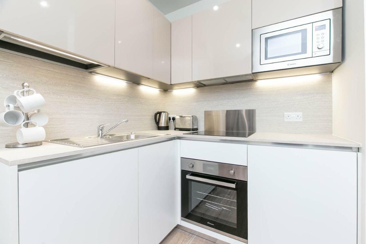 Deluxe Apartments By Heathrow Harmondsworth Buitenkant foto
