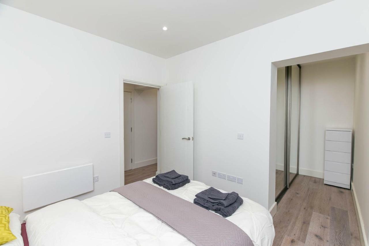 Deluxe Apartments By Heathrow Harmondsworth Buitenkant foto