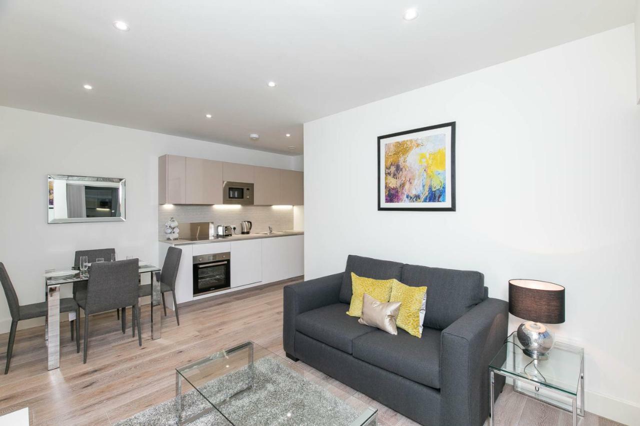 Deluxe Apartments By Heathrow Harmondsworth Buitenkant foto