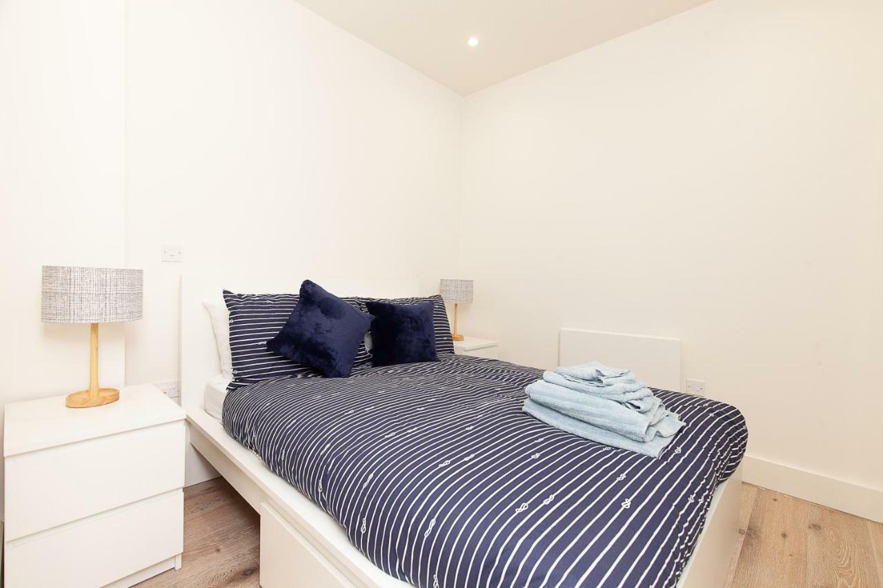 Deluxe Apartments By Heathrow Harmondsworth Buitenkant foto